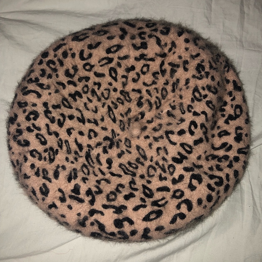 Forever21 Leopard Print Beret